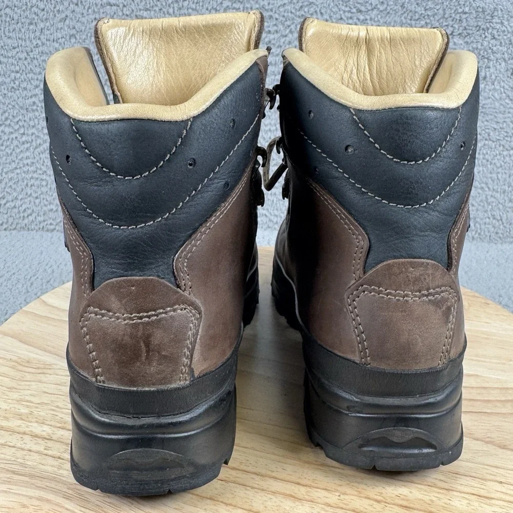Lowa Baffin Pro Boots Mens 8 Womens 8.5 Narrow Brown Hiking Trekking Backpacking